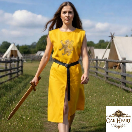 Embroidered Medieval Surcoat – Rampant Lion Heraldry Tunic, Heavy Cotton Knight Costume for LARP